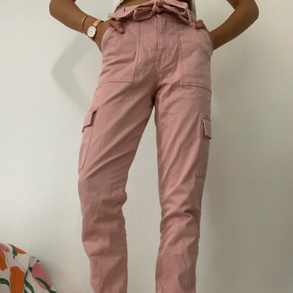 pink Abercrombie cargo pants